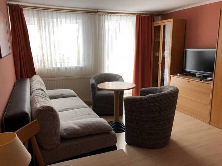 Ferienwohnung für 2 Personen, mit Terrasse in Saalfeld/Saale - 2