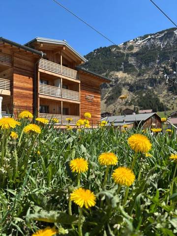 Cottage pour 2 personnes, avec piscine ainsi que terrasse et sauna à Lech