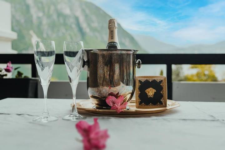 Ferienwohnung für 3 Personen, mit Balkon und Terrasse sowie Garten und Kinderpool in Bissone