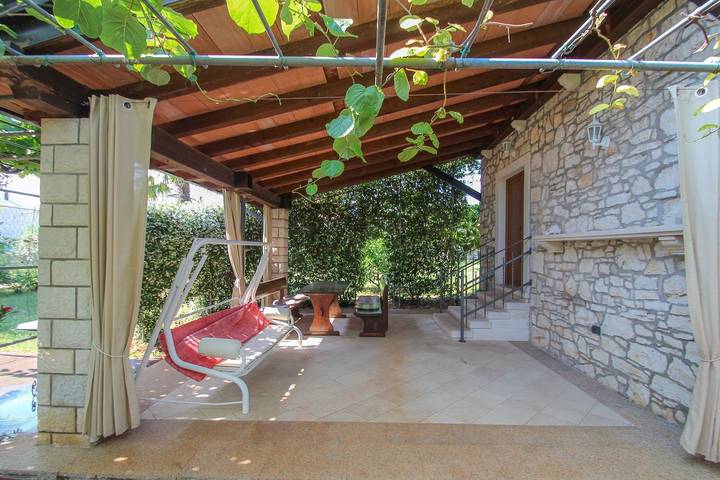 Ferienhaus für 2 Personen, mit Terrasse und Garten in Umag - 4