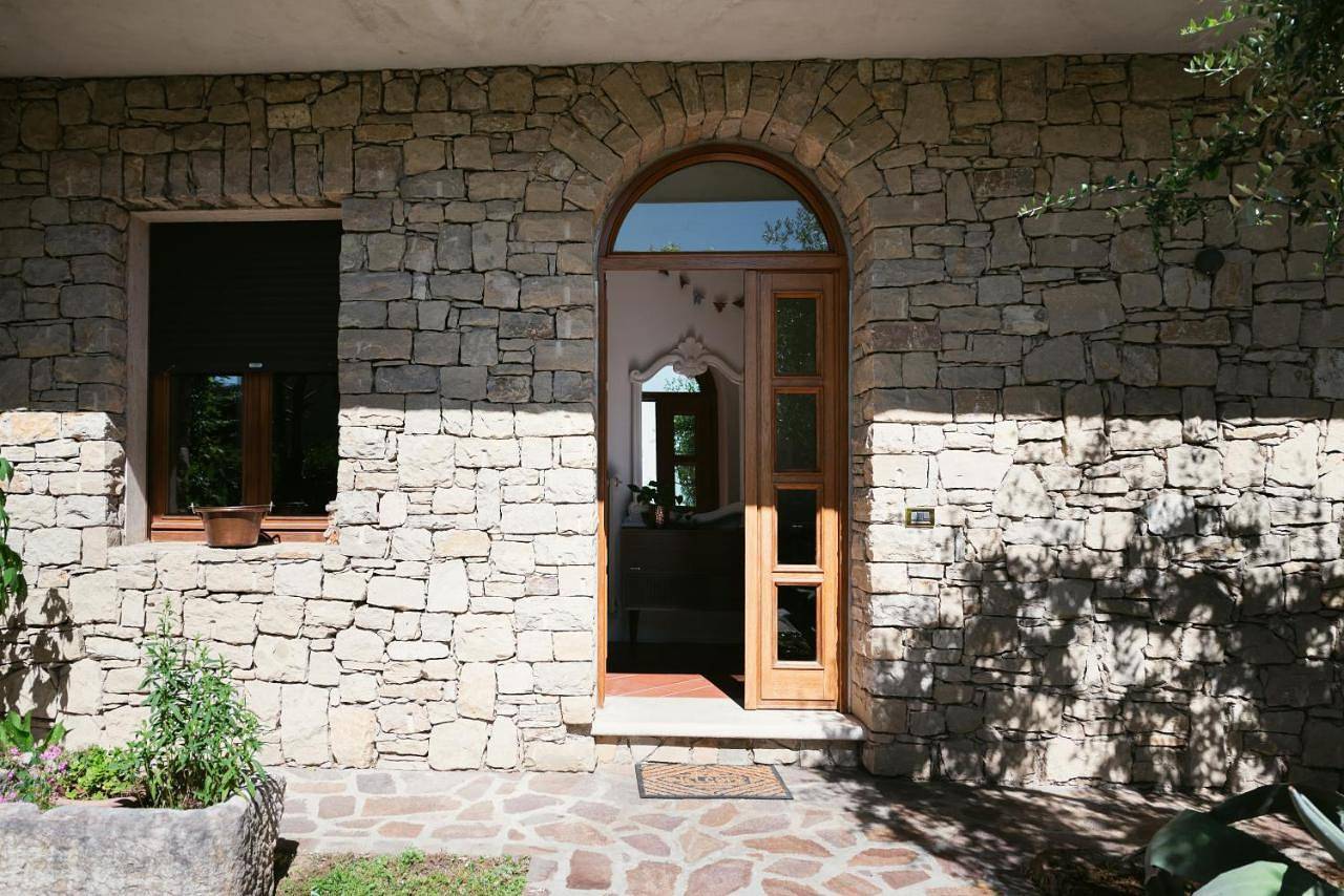 Casa Terra Holiday in Padenghe sul Garda, Gardasee-Berge