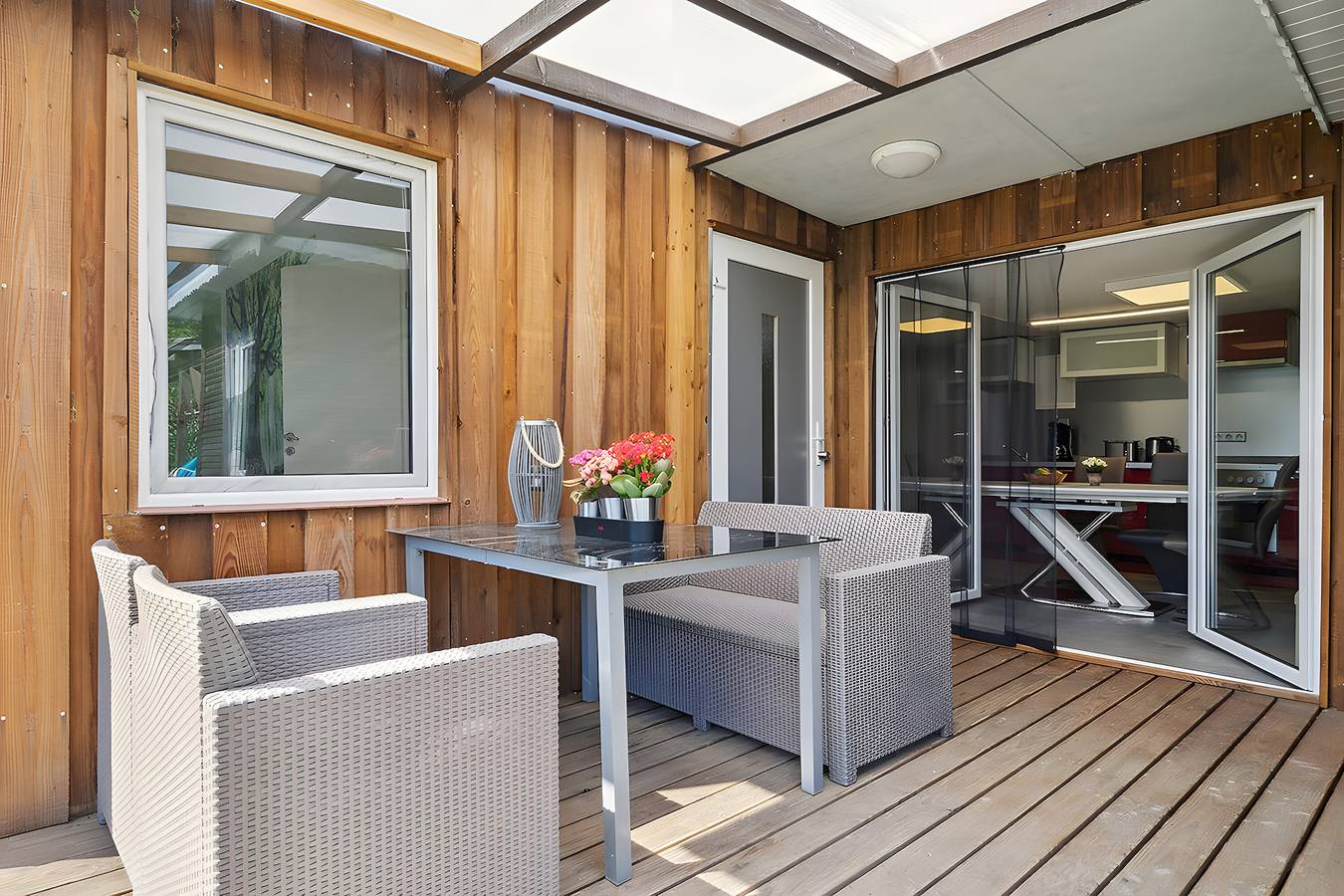 Ferienhaus 35 mit privater Terrasse, Gemeinschaftsgarten und Wlan in Bungalowdorf Zadelsdorf, Zeulenroda-Triebes