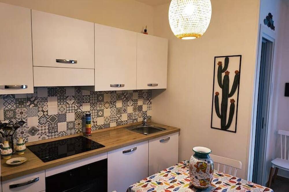 Entire apartment, Sea View Apartment in Casal Velino in Marina di Casal Velino, Cilento