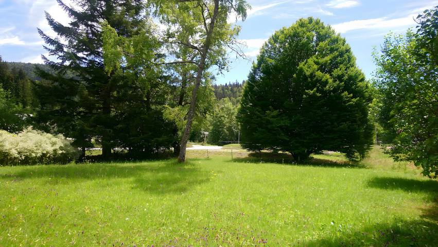 Location de vacances pour 15 personnes, avec jardin à Les Rousses - 4