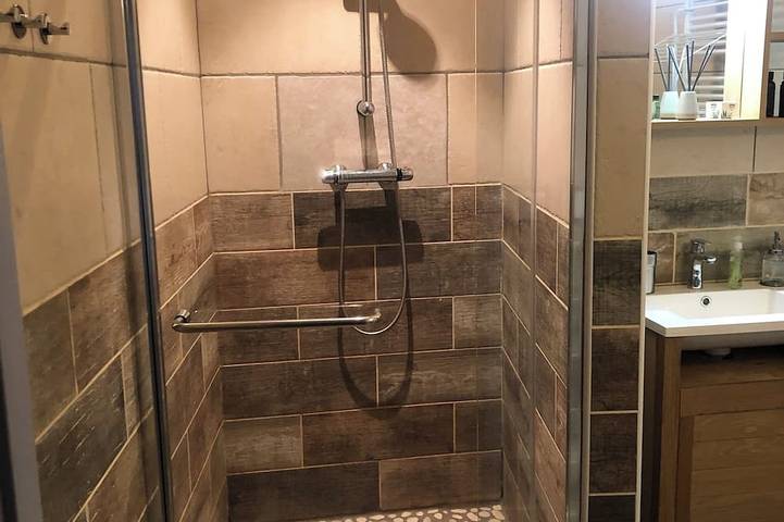 Appartement entier, Charmant T2 au pied de la Tour des Échevins in Luxeuil-les-Bains, Haute-Saône