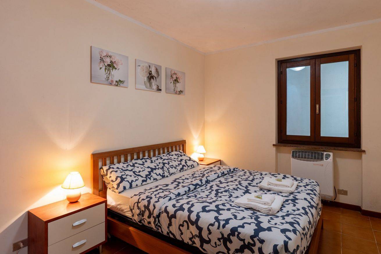 Ganze Wohnung, Ferienwohnung für 6 Personen mit Garten in San Lorenzo al Mare, Riviera di Ponente