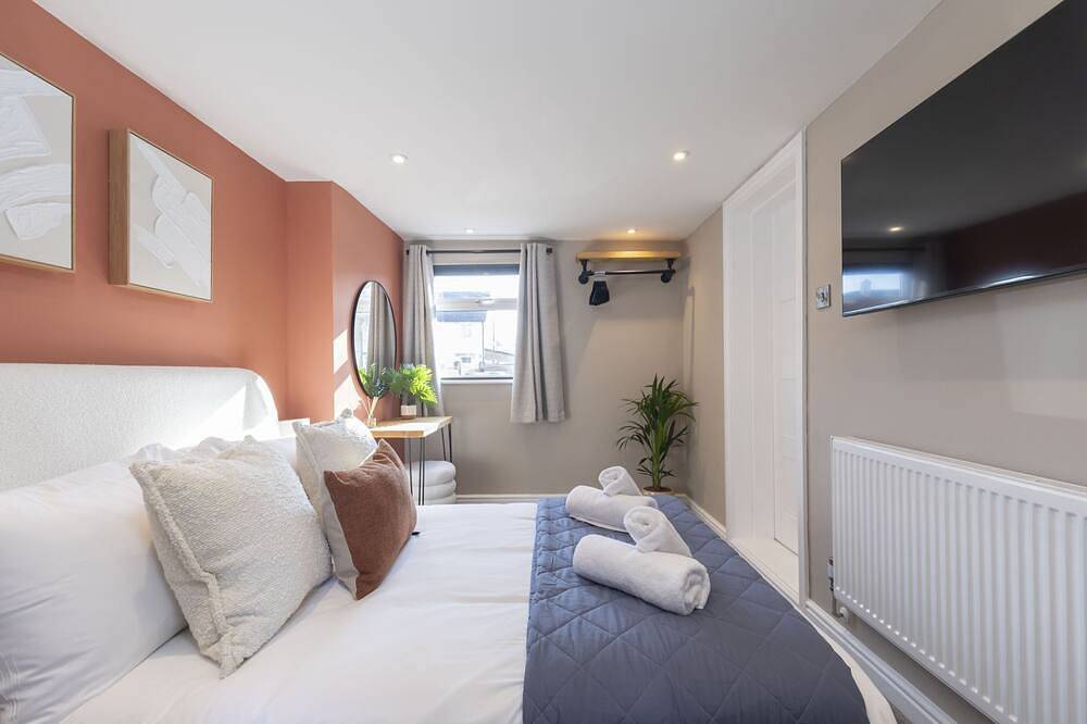 Ciudad-Casa-Baño privado-Vista al Jardín in Gloucester (UK), Gloucestershire