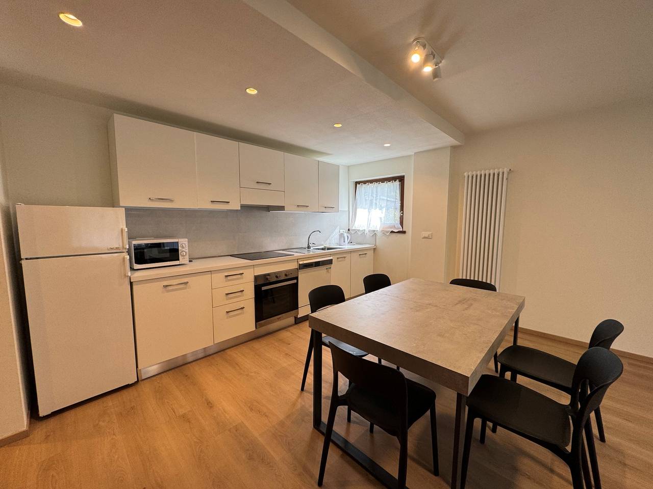 Appartement entier, 099 Trilocale Alpina, Pinzolo in Pinzolo, Comune di Pinzolo