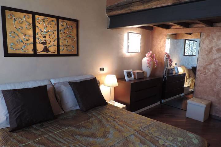 Ferienwohnung für 6 Personen, mit Balkon in Varese - 2