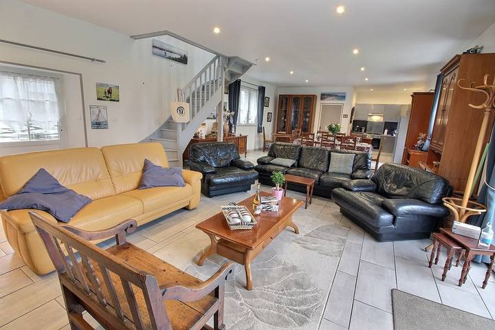 Gîte pour 8 personnes, avec jardin, animaux acceptés à Pommerit-Jaudy - 2