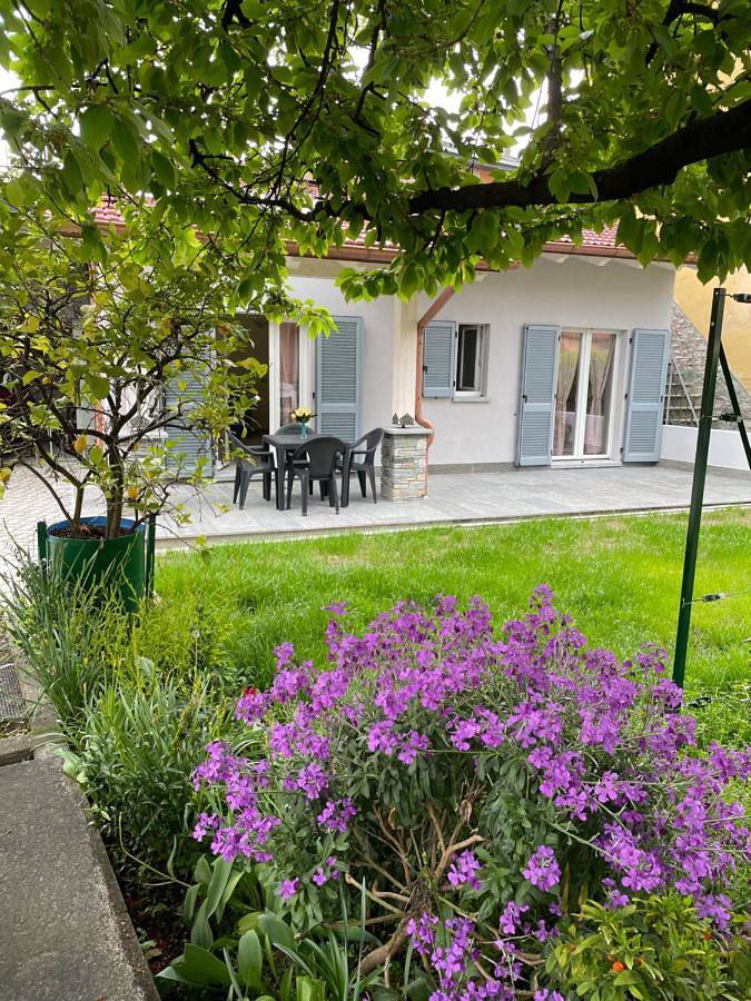 Casa Tortora in Gravedona, Gravedona ed Uniti