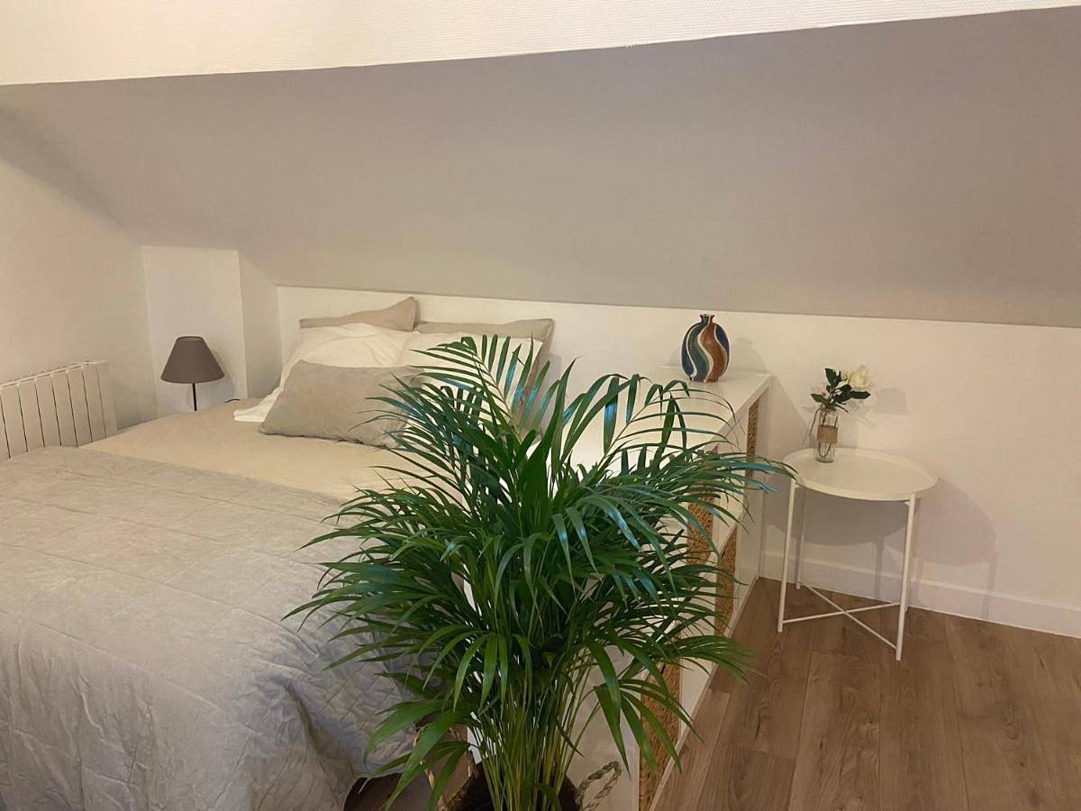 Appartement entier, La Mansarde Lcd Pontoise in Pontoise, Val-d'Oise
