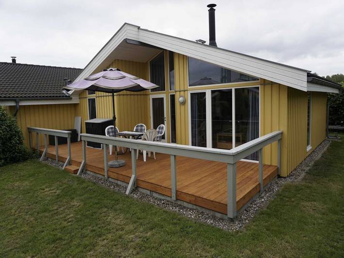Ferienpark für 4 Personen, mit Whirlpool und Terrasse sowie Sauna und Garten, kinderfreundlich in Rechlin
