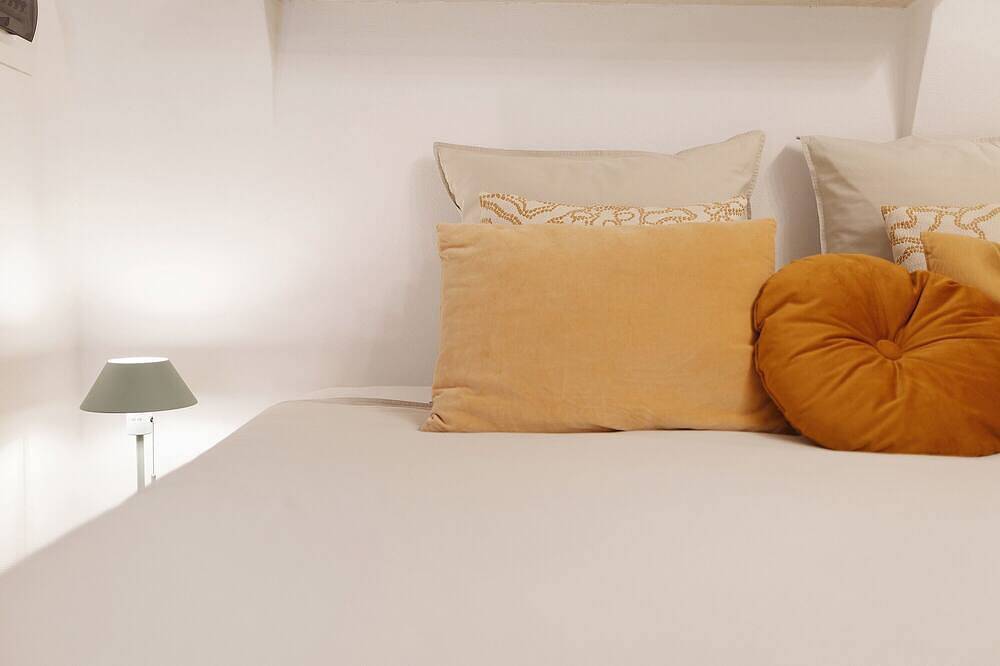 Casa Vacacional 'Ca' Pecina' con Wi-Fi in Dolceacqua, Alpes Ligures