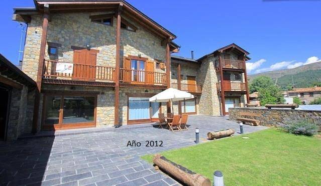 Casa rural para 10 personas, con jardín y terraza en Baixa Cerdanya - 2