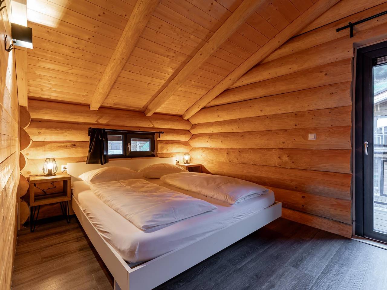 Blockhaus nahe Top-Skigebiet in Hermagor-Pressegger See, Bezirk Hermagor