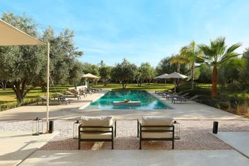 Villa pour 16 Personnes dans arrondissement d'Annakhil, Marrakech, Photo 1