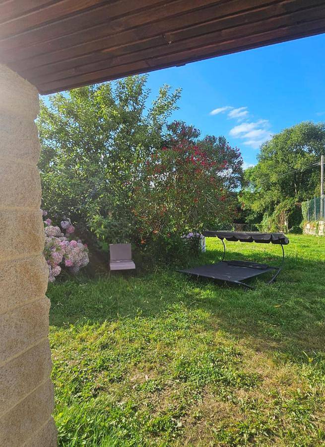 Location de vacances pour 5 personnes, avec vue ainsi que terrasse et jardin à Noia - 3