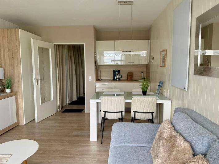 Ferienwohnung für 4 Personen, mit Sauna und Balkon in Cuxhaven (Stadt) - 2