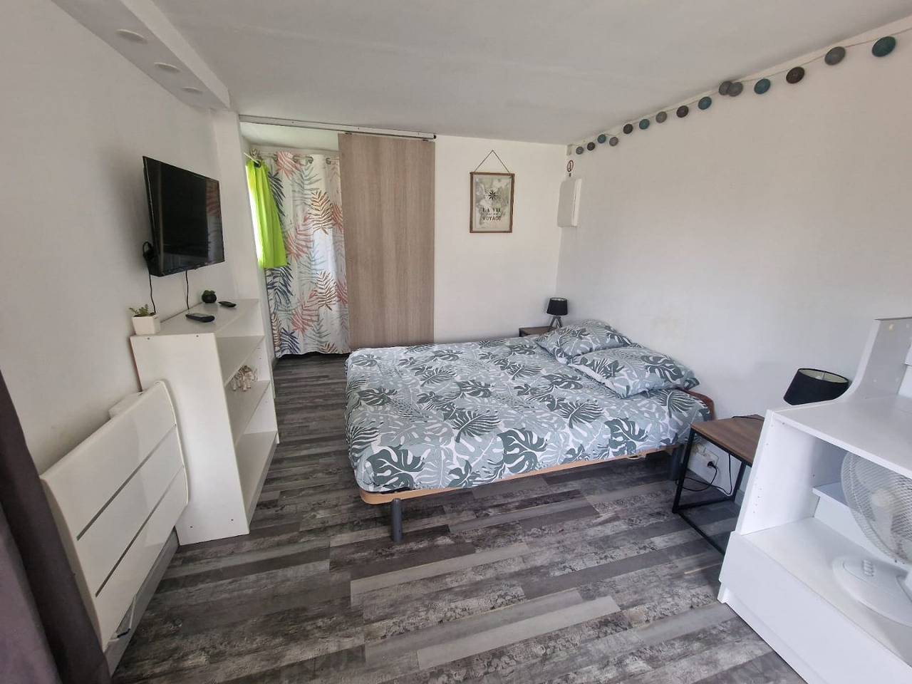 Studio entier, Studio Marmotte, quartier Marais, terrasse en rez-de-jardin in Bourges, Région de Bourges