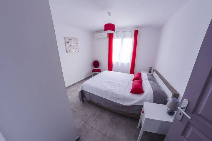 Location de vacances pour 6 personnes, avec terrasse à Labeaume - 4