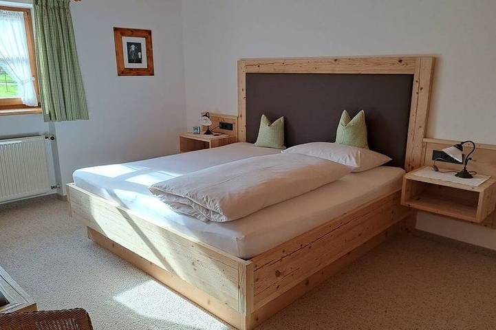 Appartement entier, Appartement de vacances 2 - Wallberg - Schlosserhof au bord du lac in Bad Wiessee, Alpes bavaroises