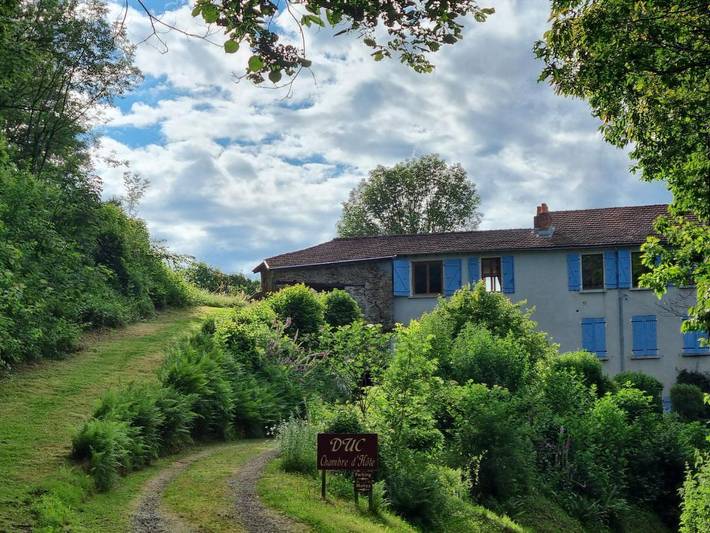 Gîte pour 2 personnes, avec jardin et vue à Aubin