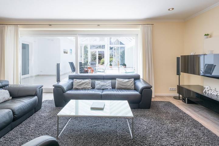 Ferienhaus für 6 Personen, mit Whirlpool und Terrasse sowie Garten und Pool in Bordelum - 2