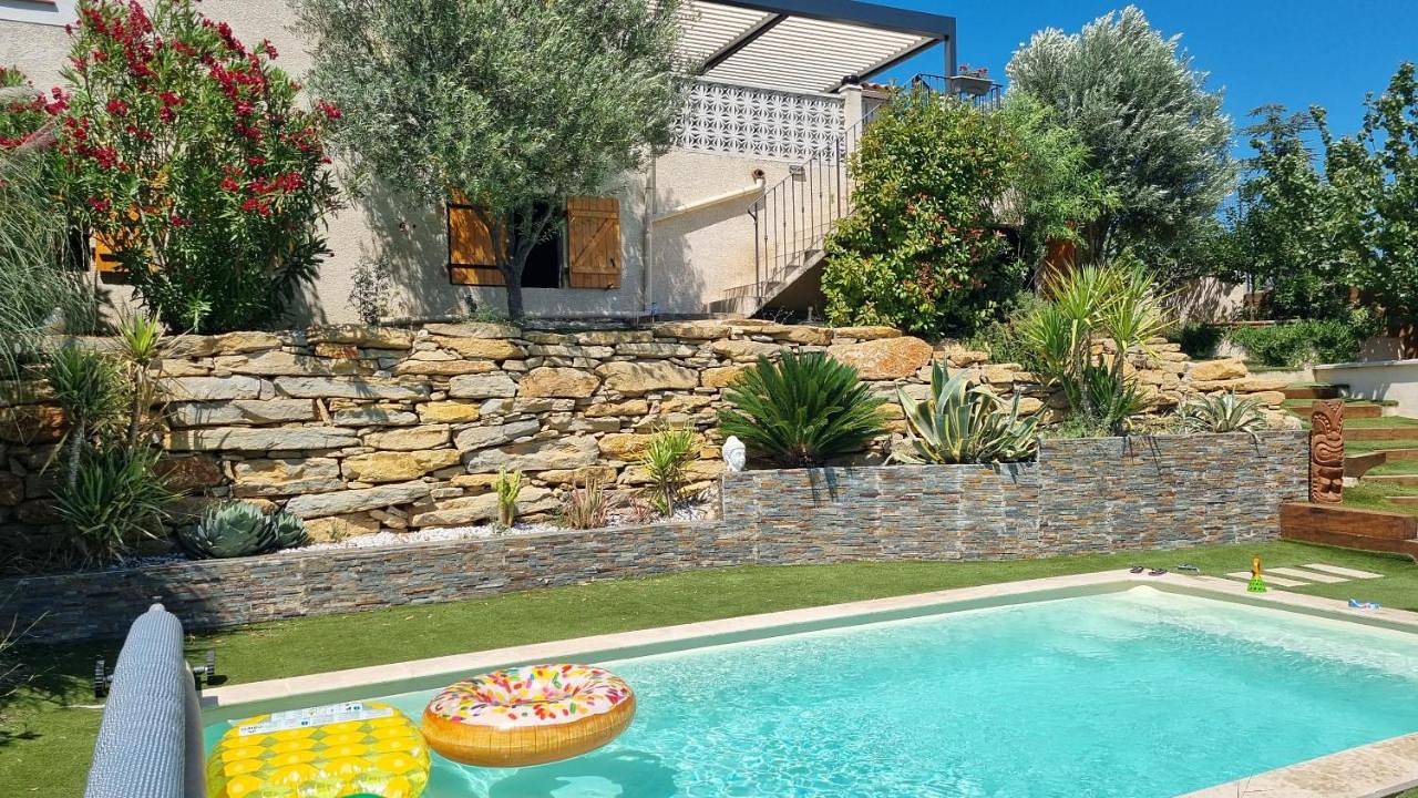 Magnifique villa avec piscine et vue panoramique in La Destrousse, Côte méditerranéenne (France)
