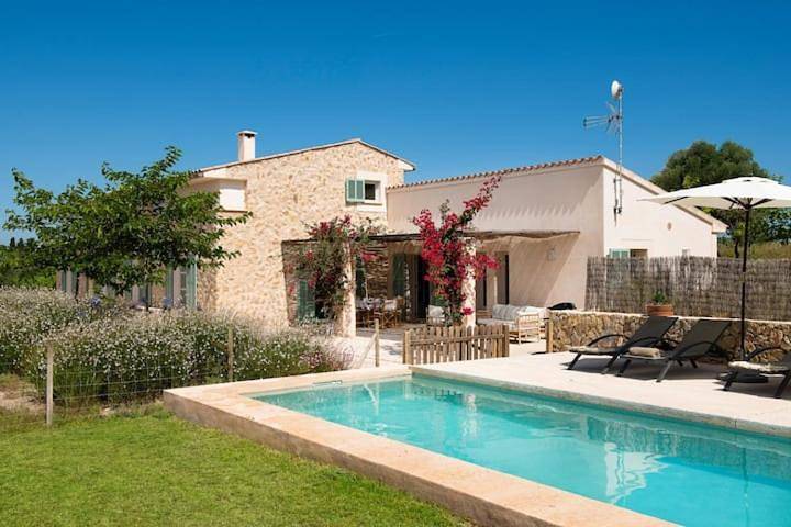 Maison de vacances pour 6 personnes, avec jardin et piscine, animaux acceptés - 1