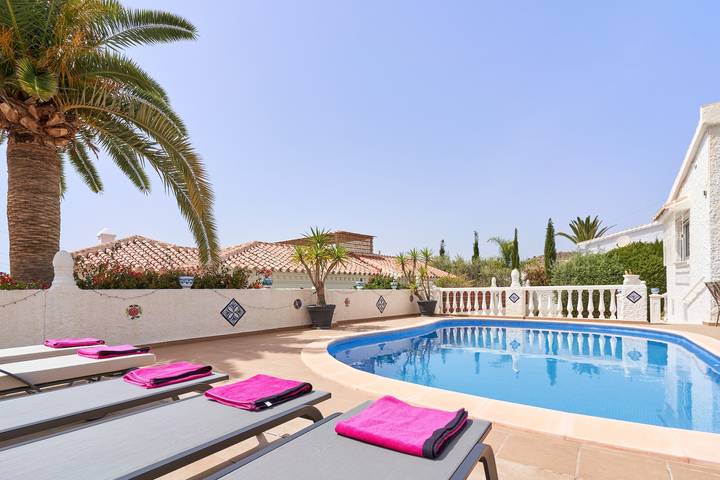 Villa för 6 Personer med trädgård in Nerja, Cordillera Penibética