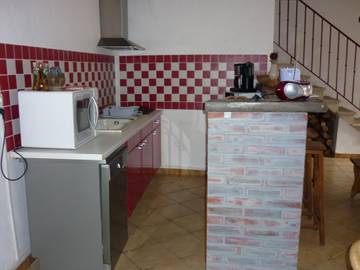 Gîte pour 4 Personnes dans Ébreuil, Région de Montluçon, Photo 4