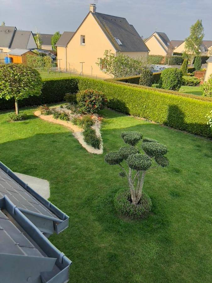 Double Room with Private Bathroom in Granville, Côte de la Déroute