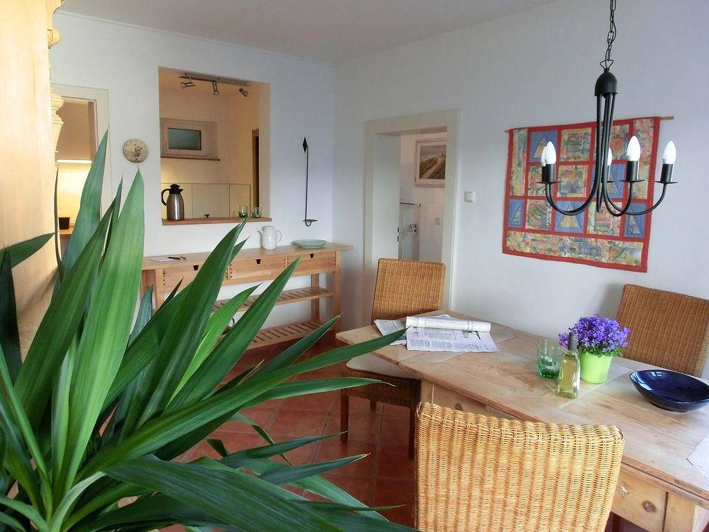 Ferienwohnung Arenz - Ruhige Ferienwohnung (48 qm) im Obergeschoss in Schweinfurt, Fränkisches Weinland