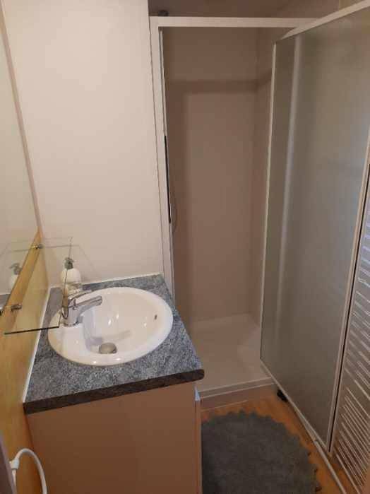 Location de vacances pour 7 personnes, avec Terrasse et Jardin à Caurel - 4