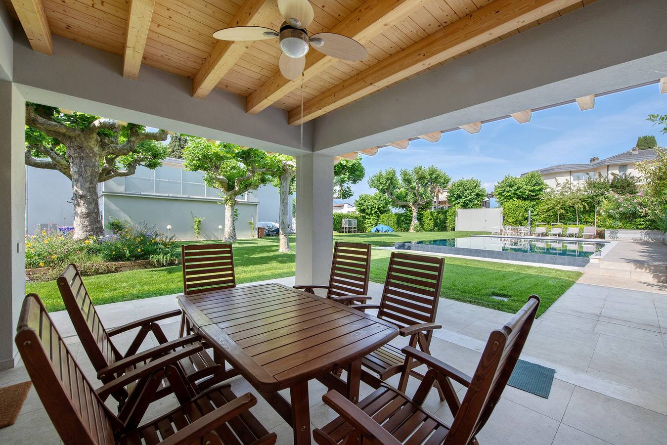 Villa 'Serenità - Porto Portese' mit privatem Pool, privater Terrasse und Klimaanlage in San Felice del Benaco, Gardasee-Berge