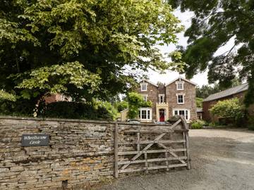 Cottage for 17 People in Herefordshire, West Midlands, Photo 2