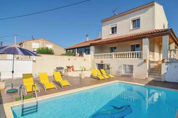 Gîte pour 6 personnes, avec terrasse et piscine à Port-de-Bouc