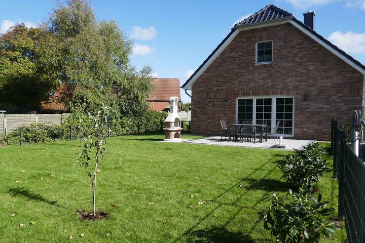 Ferienhaus für 6 Personen, mit Terrasse und Garten sowie Sauna in Hagermarsch