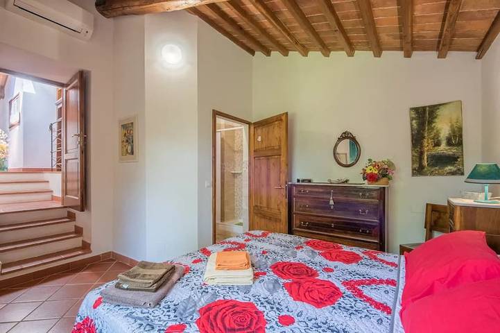 Villa tipica toscana, piscina privata e ampio parco privato. in Colle di Val d'Elsa, Siena e dintorni