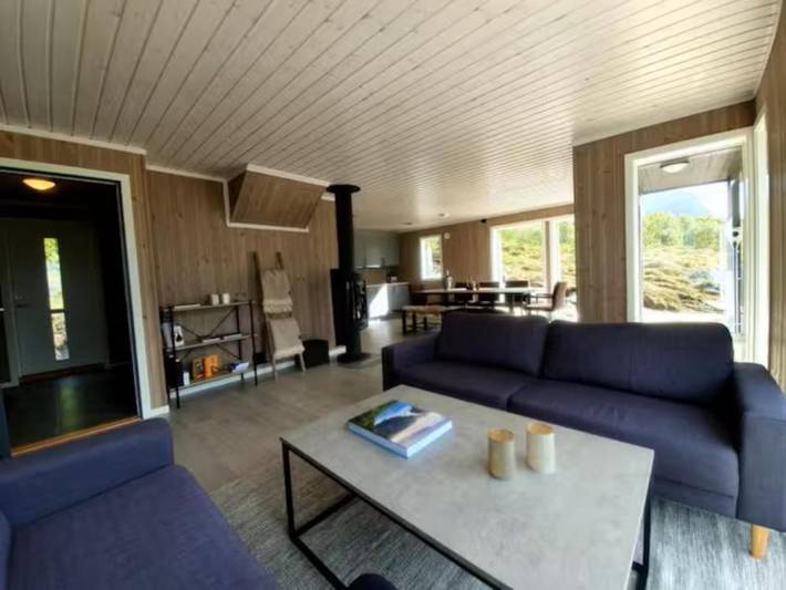 Ferienhaus für 8 Personen, mit Terrasse und Whirlpool auf den Lofoten - 3