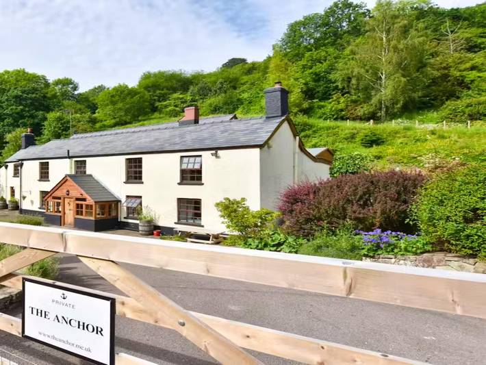 Holiday rental for 22 people, with Balcony/Terrace and Terrace as well as Hot tub in Herefordshire