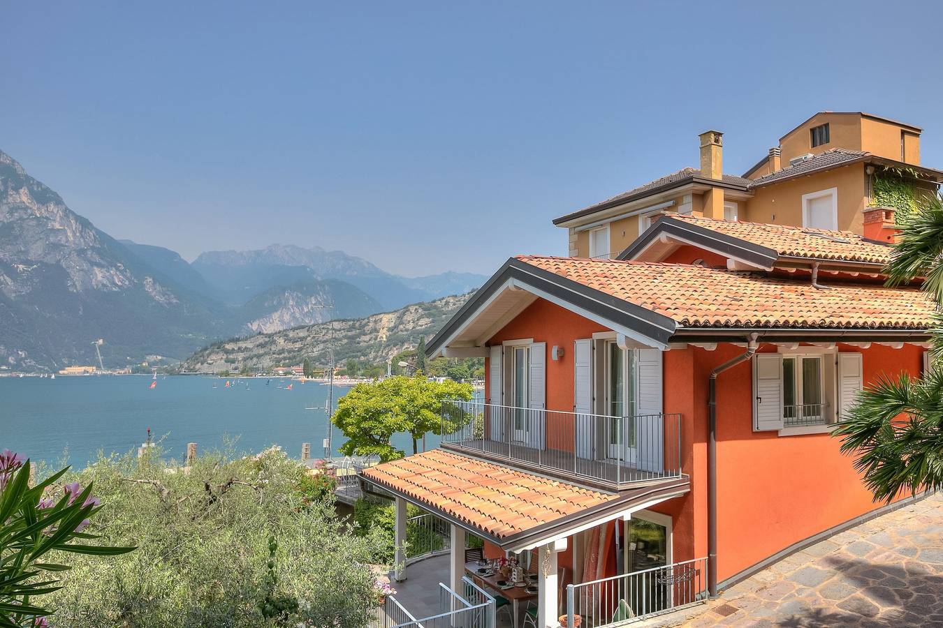Villa für 5 Personen mit Balkon in Torbole, Nago-Torbole