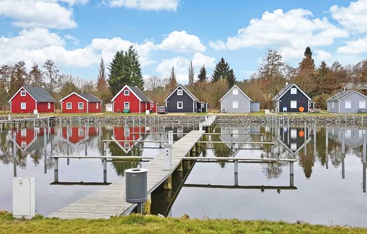 Ferienhaus für 6 Personen, mit Terrasse und Seeblick im Barnimer Land - 4