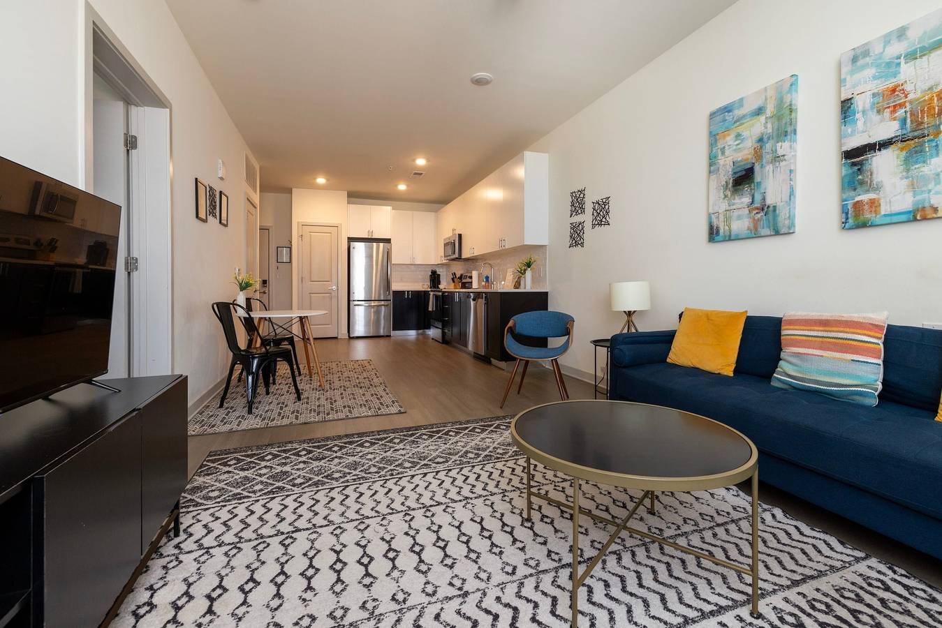 Geheel appartement, Stunning Nulu 1Br Cozysuites in Louisville, Jefferson County (KY)