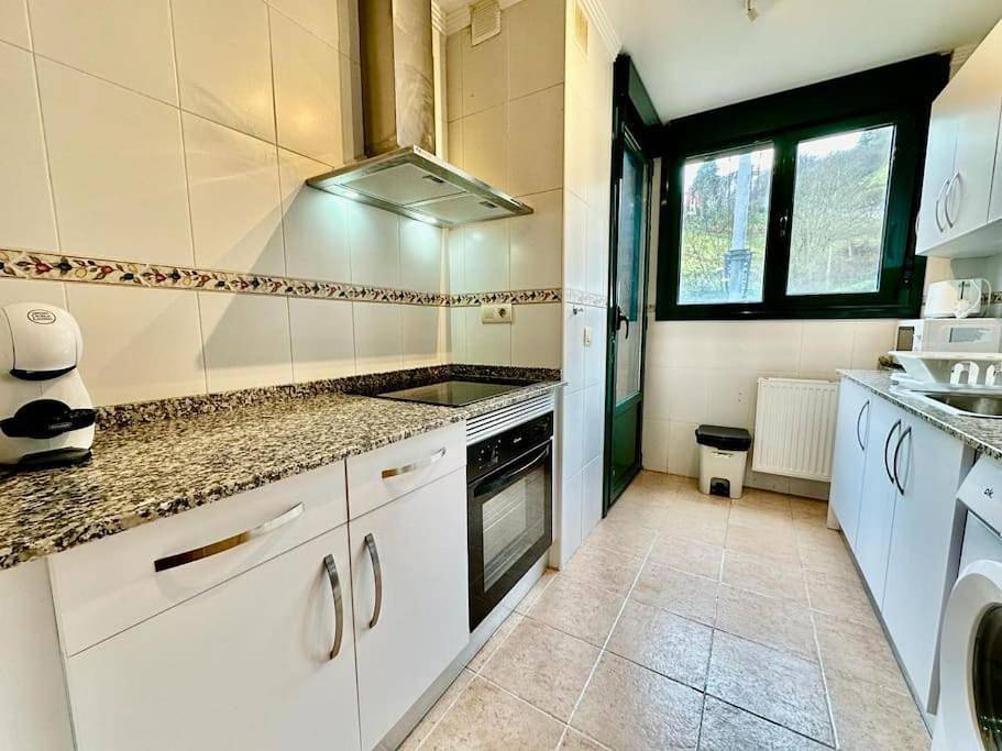 Appartement entier, Encantador Piso a 150m del Tren in Pola de Lena, Lena