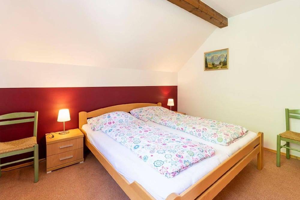 Ganze Wohnung, Ferienwohnung Esche in Karawanken und Bachergebirge, Feistritz im Rosental