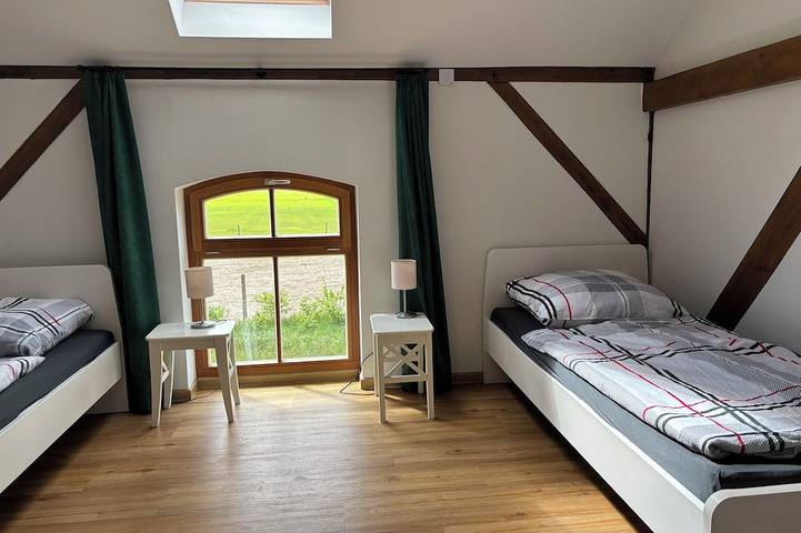 Ferienwohnung für 5 Personen, mit Garten in Liebenwalde