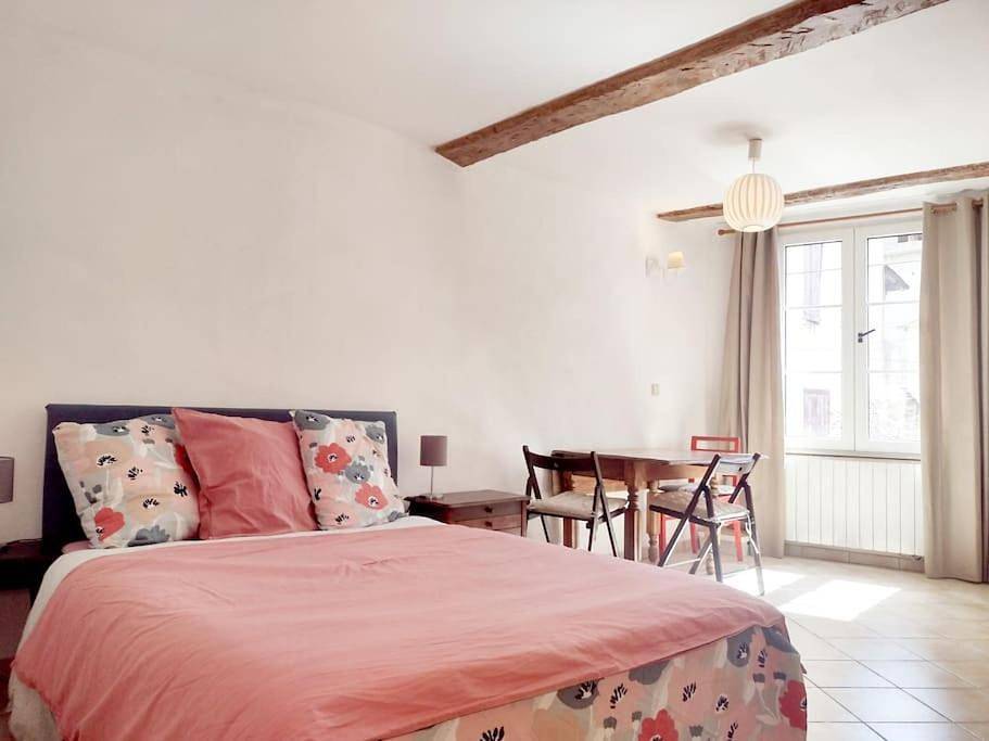 Ganze Wohnung, Studio in Riez, Alpes-de-Haute-Provence
