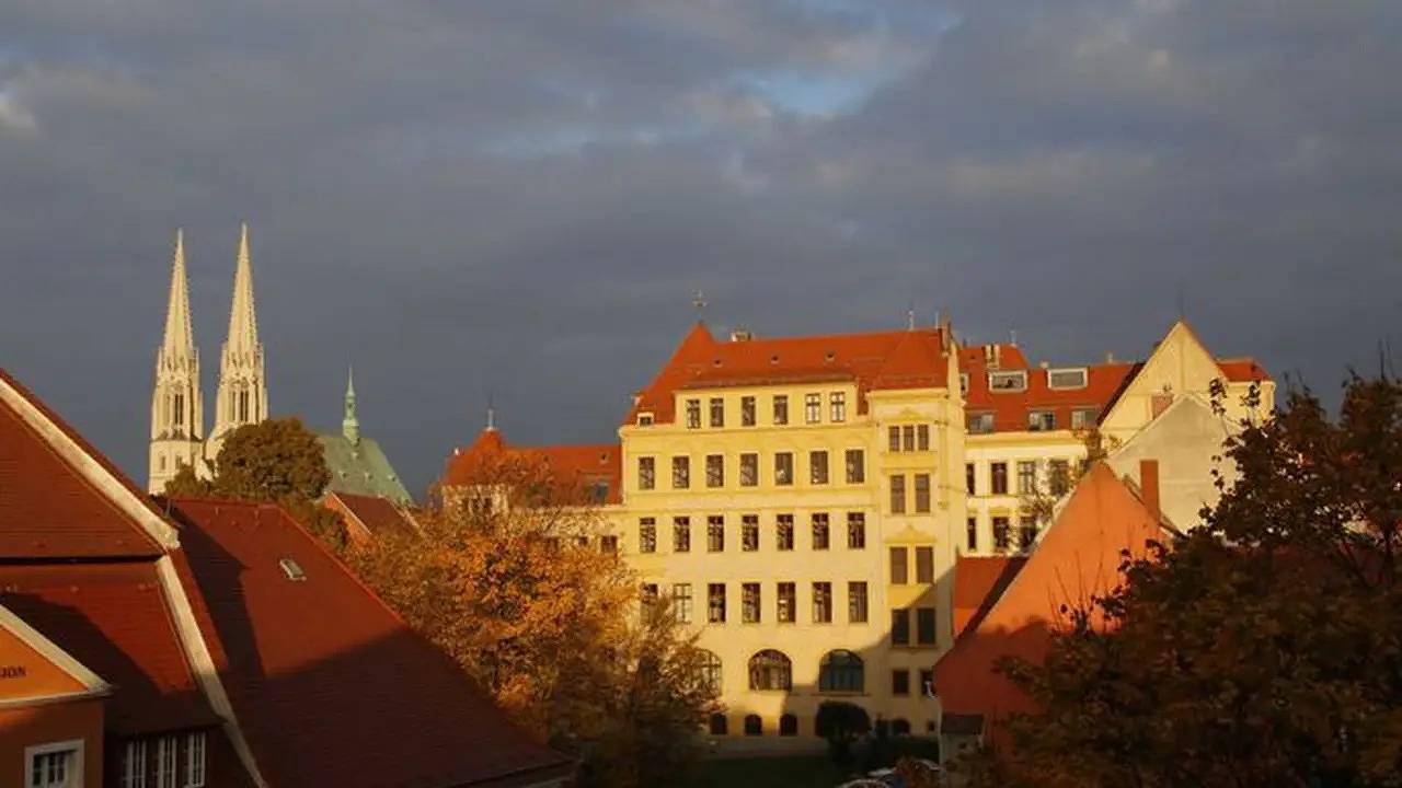 Doppelzimmer für 2 Personen (45 m²) in Görlitz in Görlitz, Oberlausitz-Niederschlesien